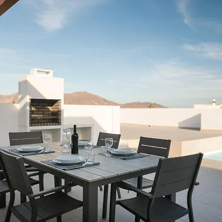 Altos De Lanzarote Βίλα *