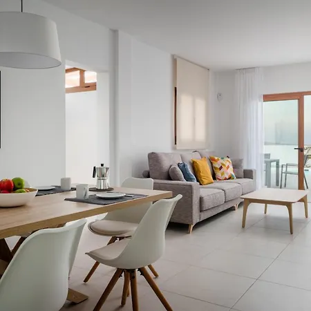 Altos De Lanzarote 别墅